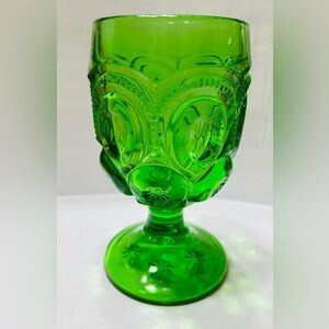 Vintage goblet L E Smith emerald green Moon & Stars raised pattern Pressed glass